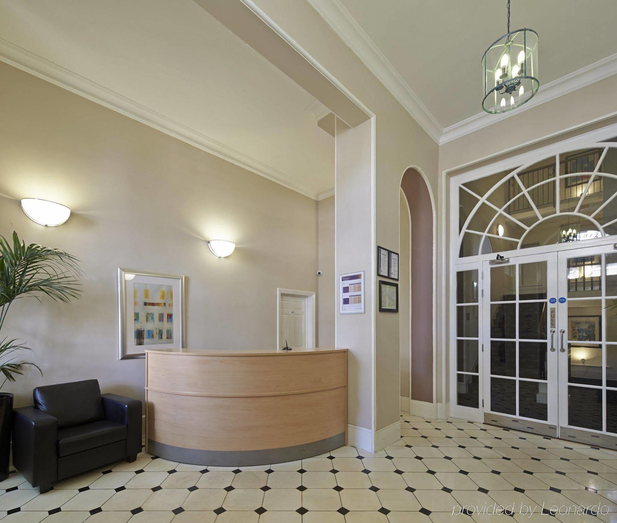 Citadines St Marks London Bagian luar foto